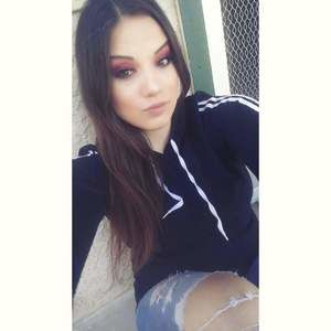 Meet your Posher, Alena